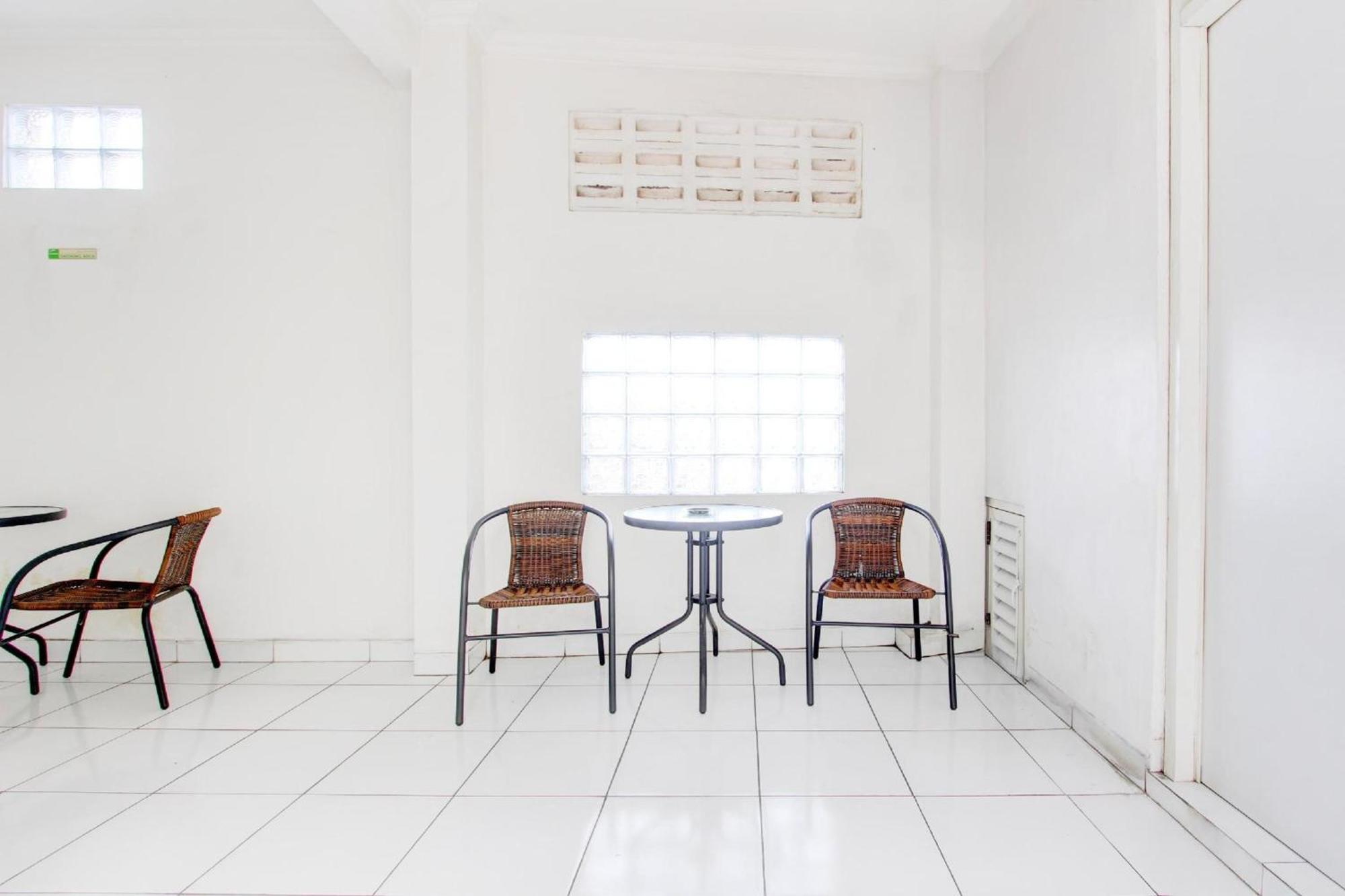 Hotel O Wisma Arya 2 Maguwo Exterior photo